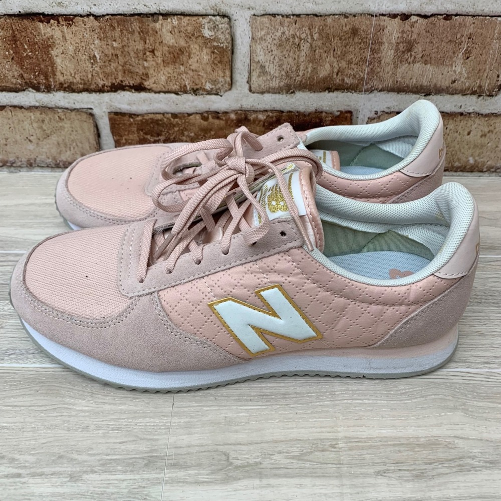 New Balance 220 Women's Pink Gold‎ Suede Mesh Running Sneakers Shoes Size 8.5